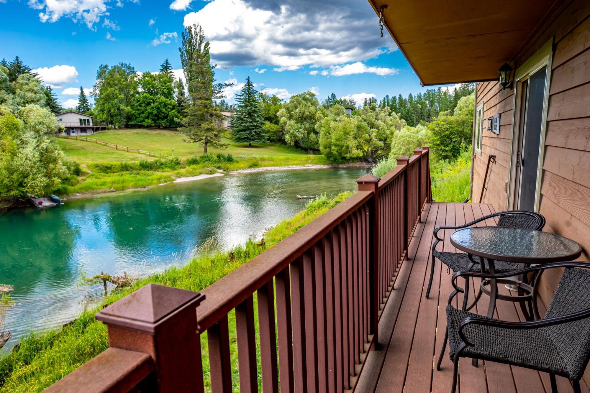 Duck Inn Lodge Whitefish Exterior foto